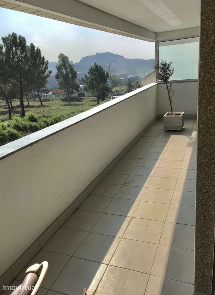 Apartamento T3 perto do Porto - Grande imagem: 2/13