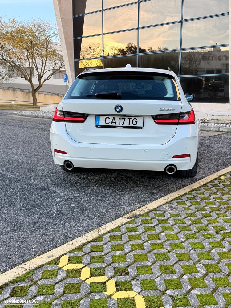 BMW 330 e iPerformance Line Sport - 4