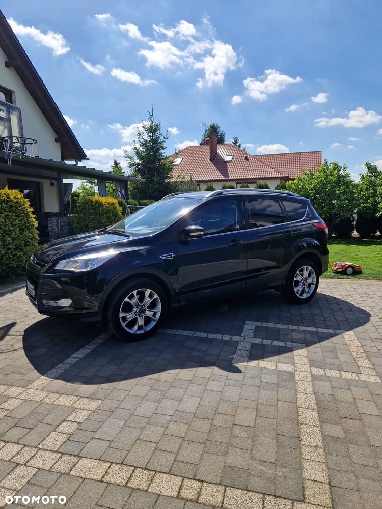 Ford Kuga 2.0 TDCi 4WD Titanium - 4