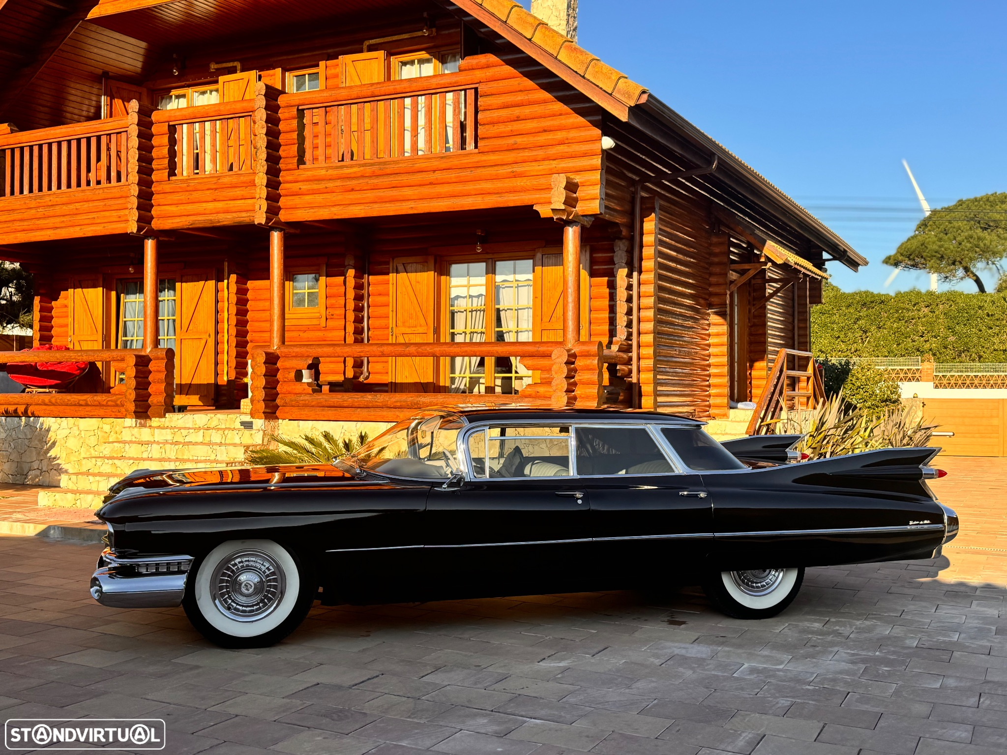 Cadillac DeVille - 5