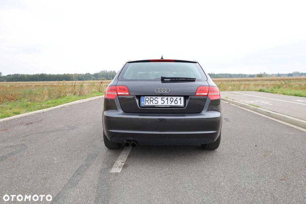 Audi A3 Sportback 1.8 TFSI Ambition - 14