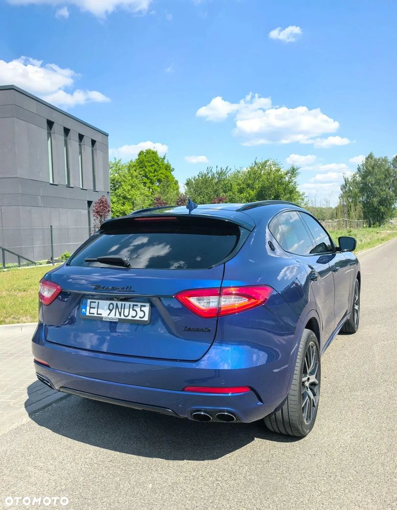 Maserati Levante S Q4 - 8