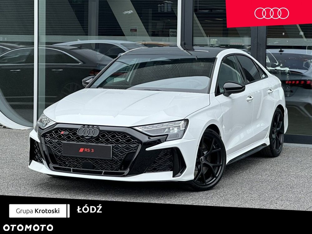 Audi RS3 Limousine - 2