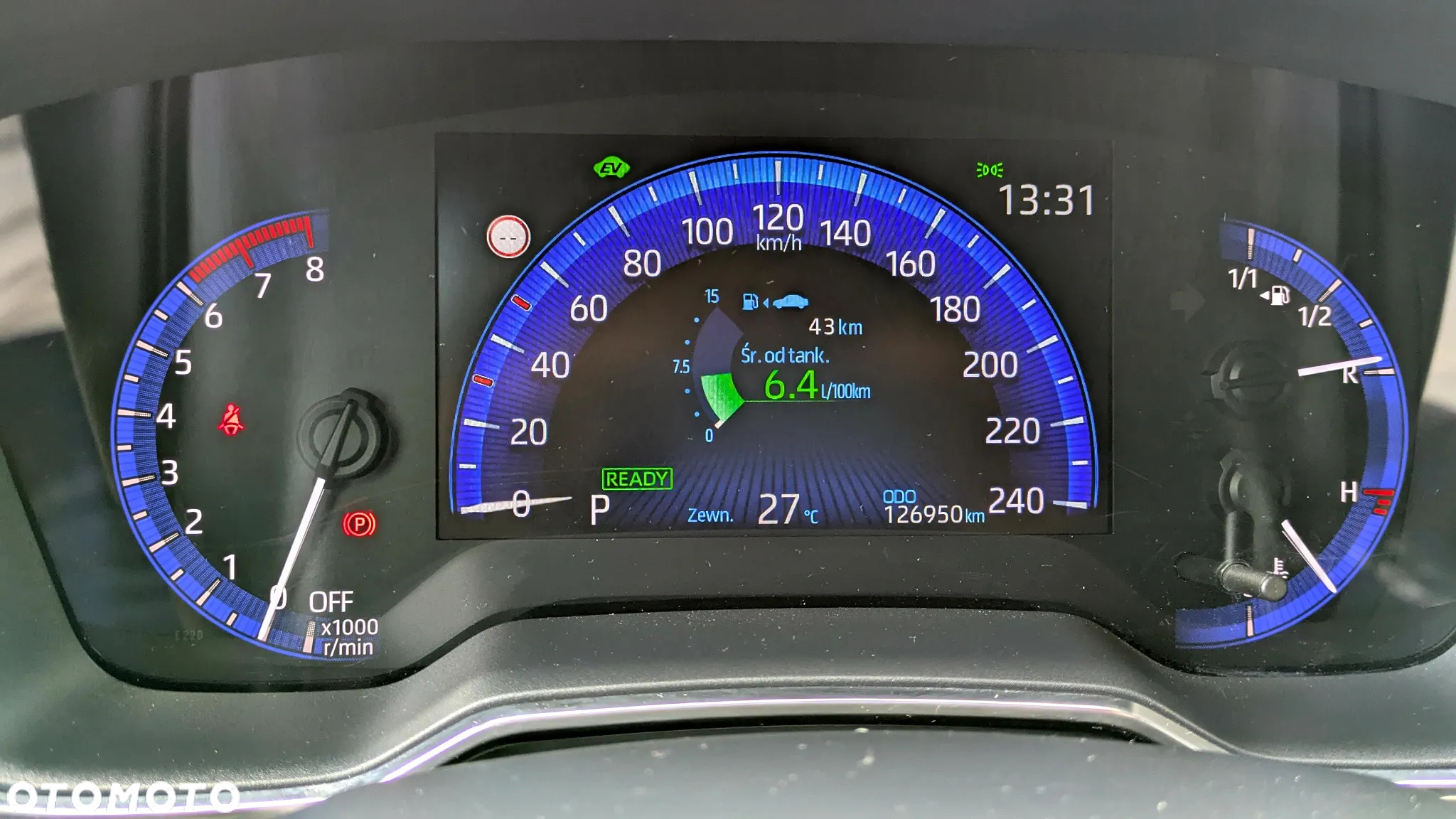Toyota Corolla 2.0 Hybrid Comfort - 18