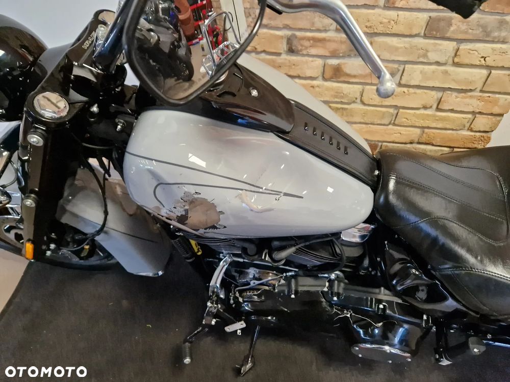 Harley-Davidson Softail Heritage Classic - 27