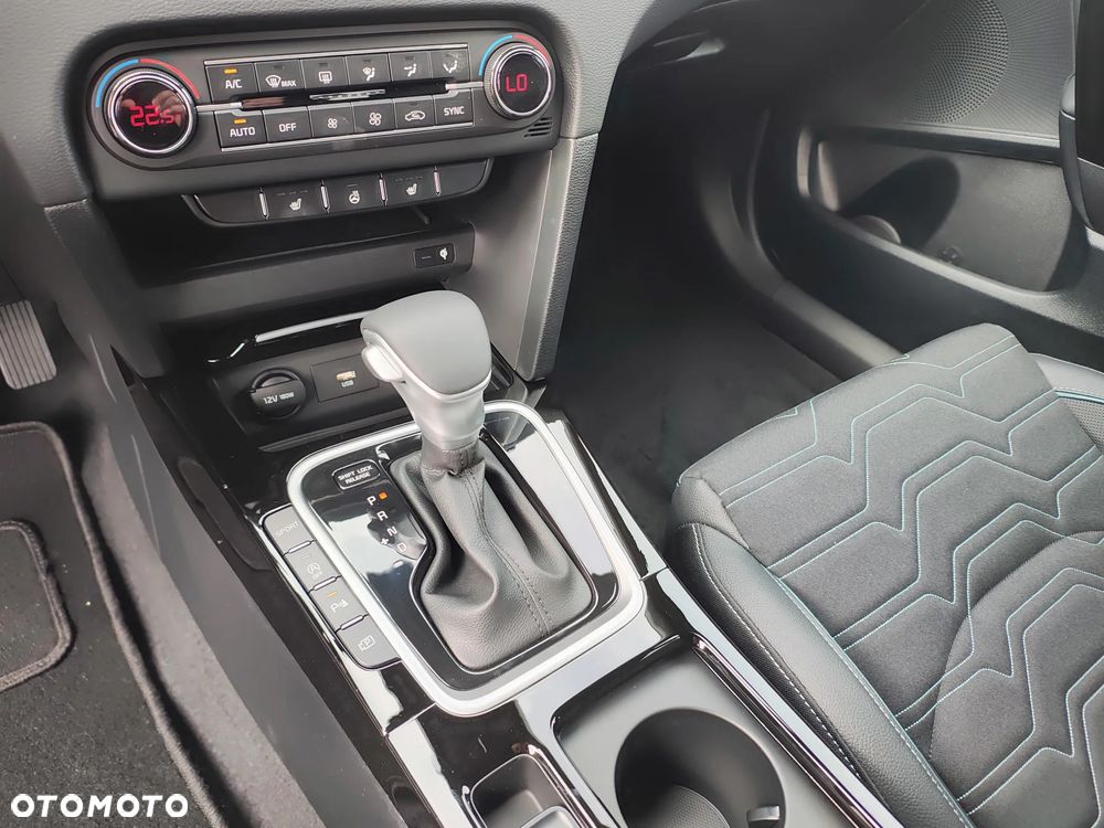 Kia XCeed 1.6 T-GDI Tribute DCT - 12
