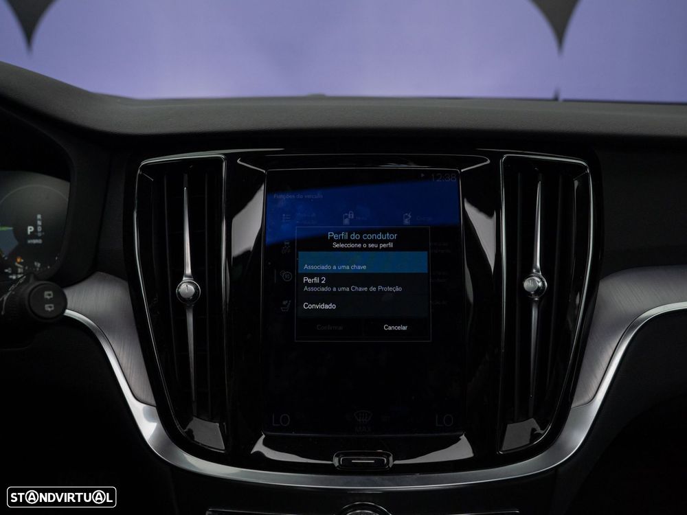 Volvo V60 2.0 T6 AWD TE Inscription Expression - 36