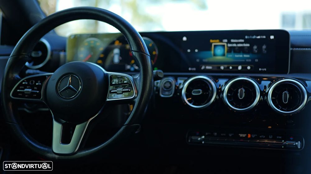 Mercedes-Benz CLA 180 d Shooting Brake Progressive Aut. - 30