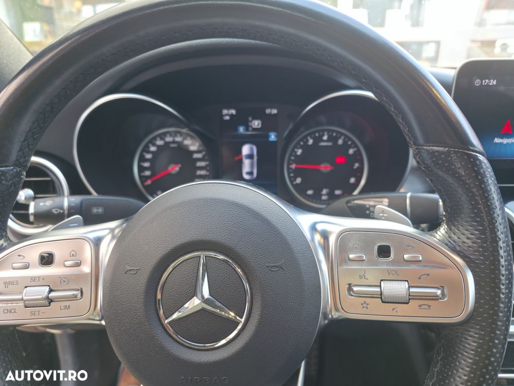 Mercedes-Benz C 180 9G-TRONIC AMG Line - 15