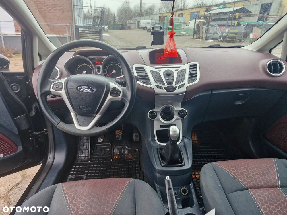 Ford Fiesta 1.4 TDCI - 2