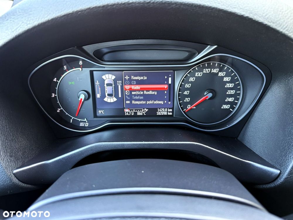 Ford Mondeo - 31