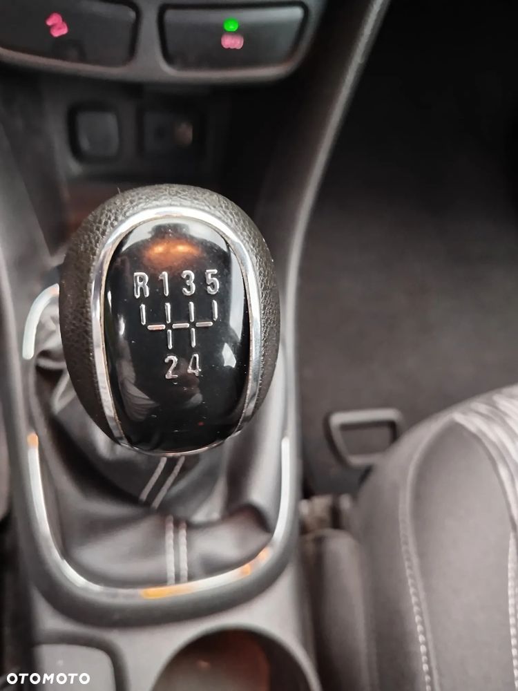 Opel Mokka 1.6 Essentia S&S - 19