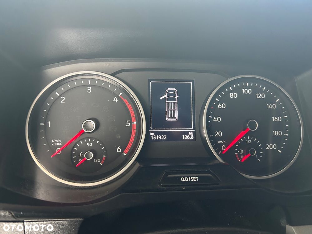 Volkswagen Crafter - 12
