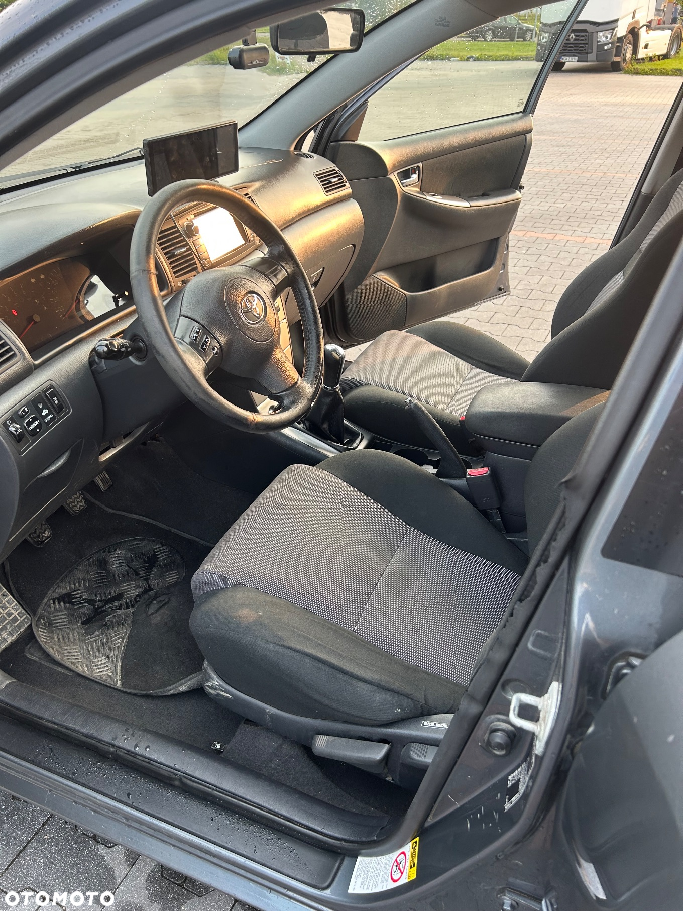Toyota Corolla 1.6 VVT-i Sol - 14