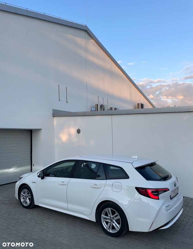 Toyota Corolla 1.8 Hybrid Business Edition - 20