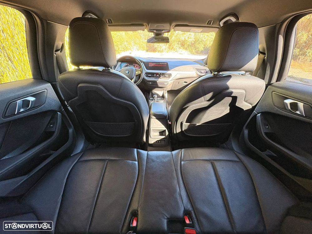 BMW 118 d Line Sport - 32