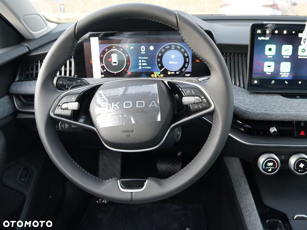 Skoda Superb 2.0 TSI Selection DSG - 27