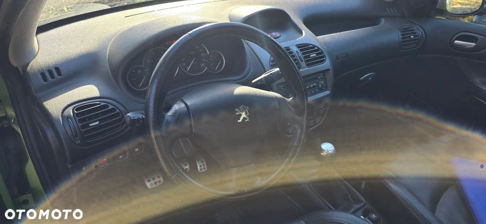Peugeot 206 CC 110 JBL - 9