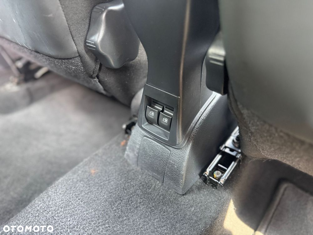 Dacia Logan MCV 0.9 TCE Prestige - 16