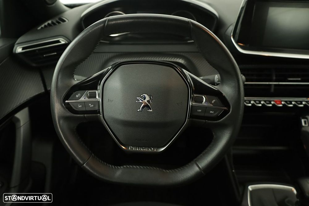 Peugeot 2008 1.2 PureTech Active Pack - 14