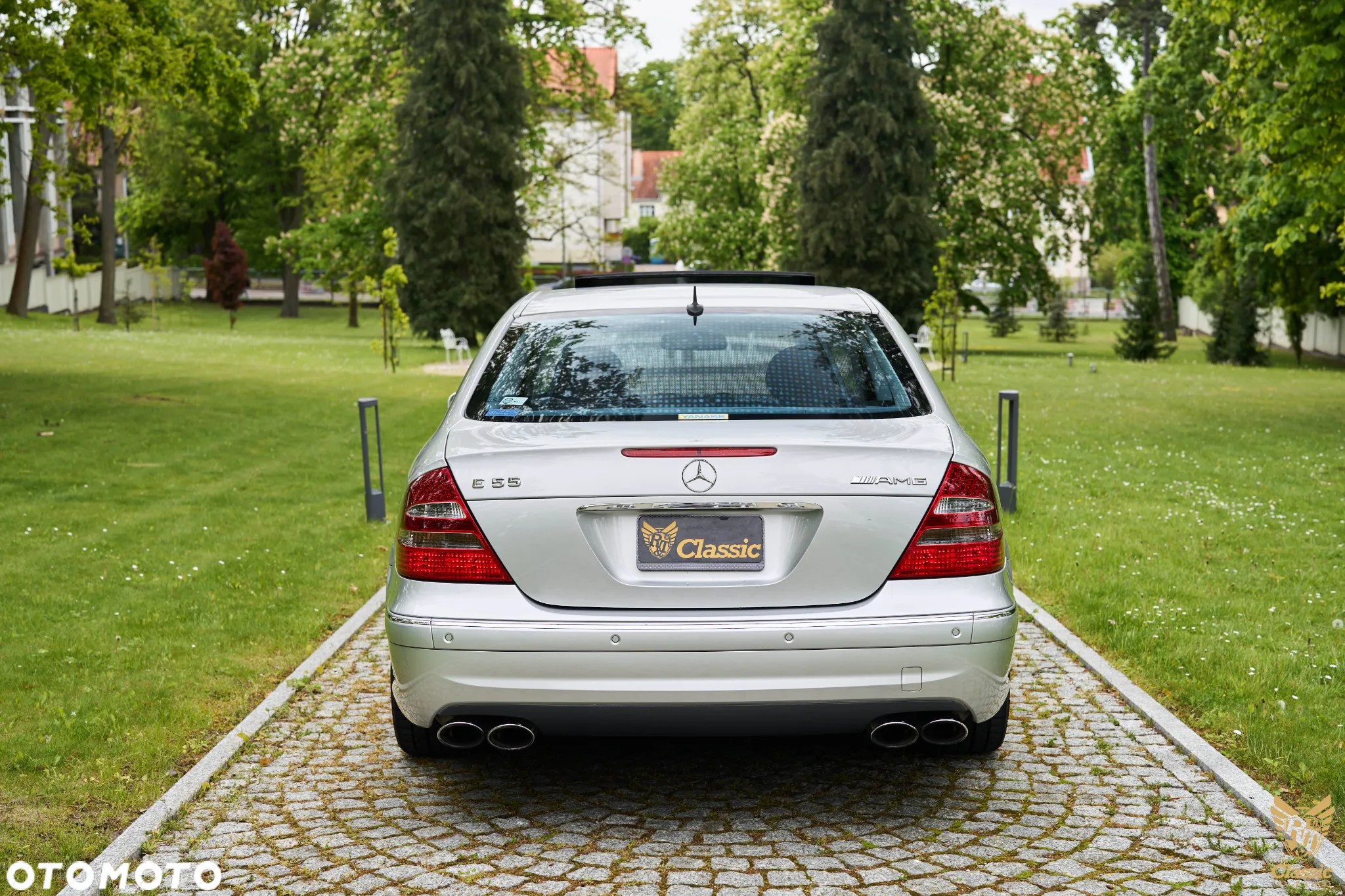 Mercedes-Benz Klasa E 55 AMG - 29