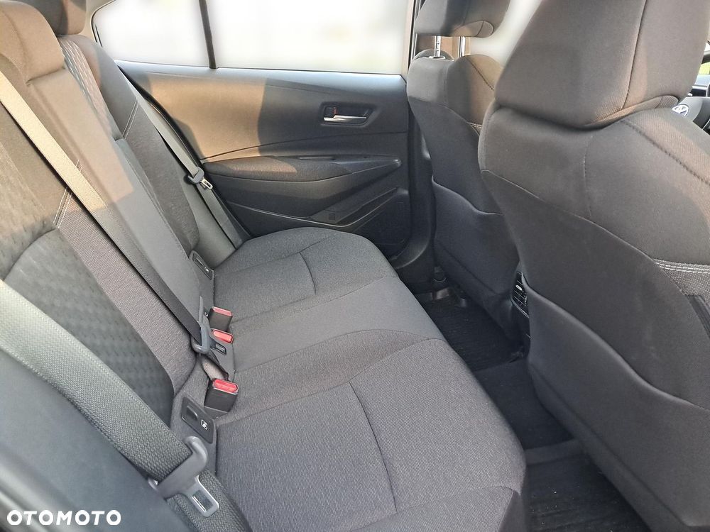 Toyota Corolla - 11