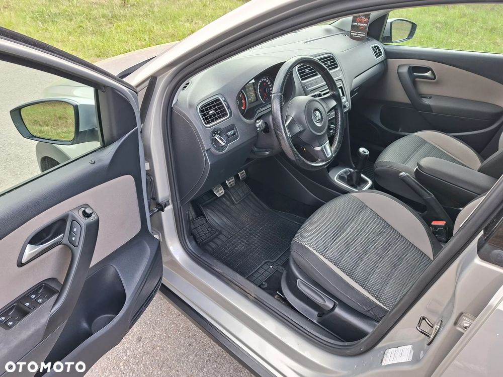 Volkswagen Polo Cross - 25