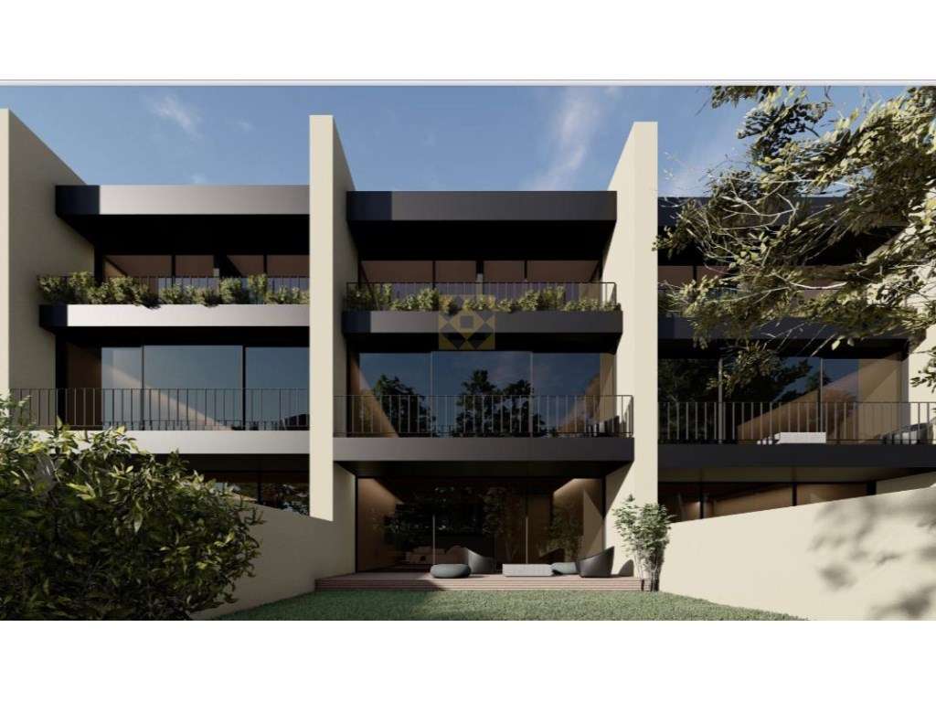 Moradia T3 de 3 frentes com garagem e jardim privativo em Gondomar - Grande imagem: 3/12