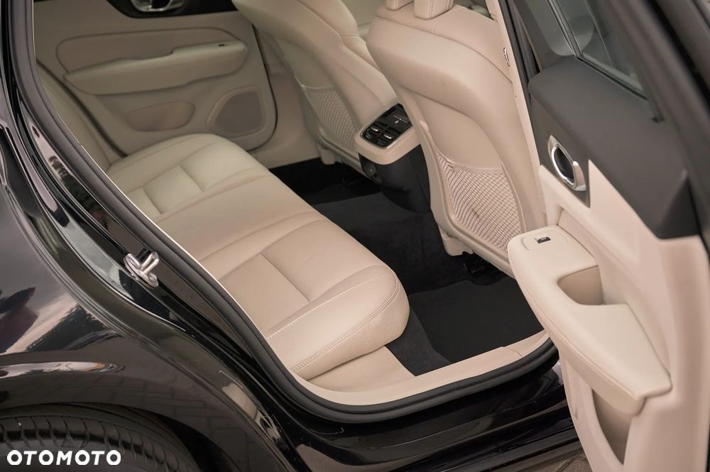 Volvo V60 B4 D Geartronic Inscription - 18
