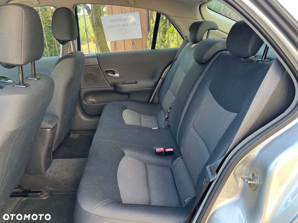 Renault Laguna 2.0 Authentique - 17