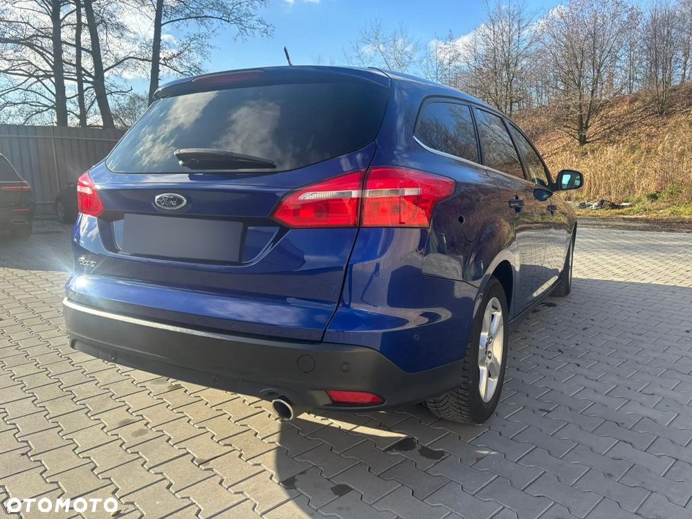 Ford Focus 2.0 TDCi DPF Start-Stopp-System Titanium - 5