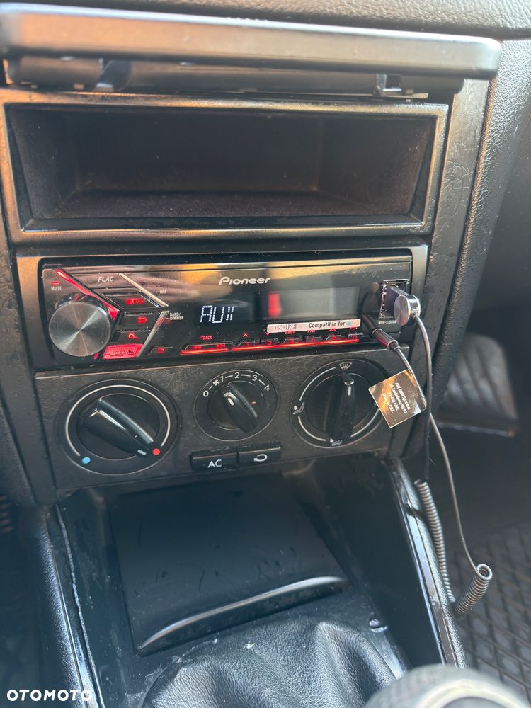 Volkswagen Golf - 13
