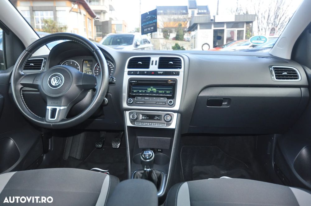 Volkswagen Polo 1.2 Comfortline - 5