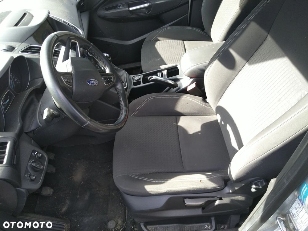 Ford C-MAX - 12