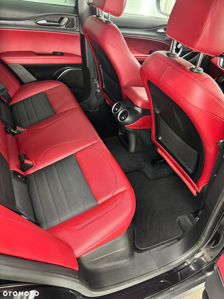 Alfa Romeo Stelvio 2.0 Turbo Super Q4 - 13