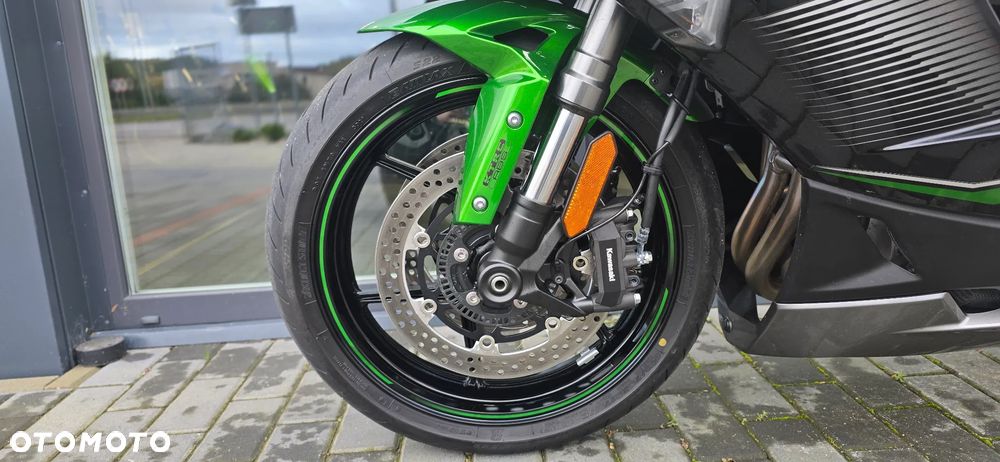 Kawasaki Ninja 1000 SX - 37