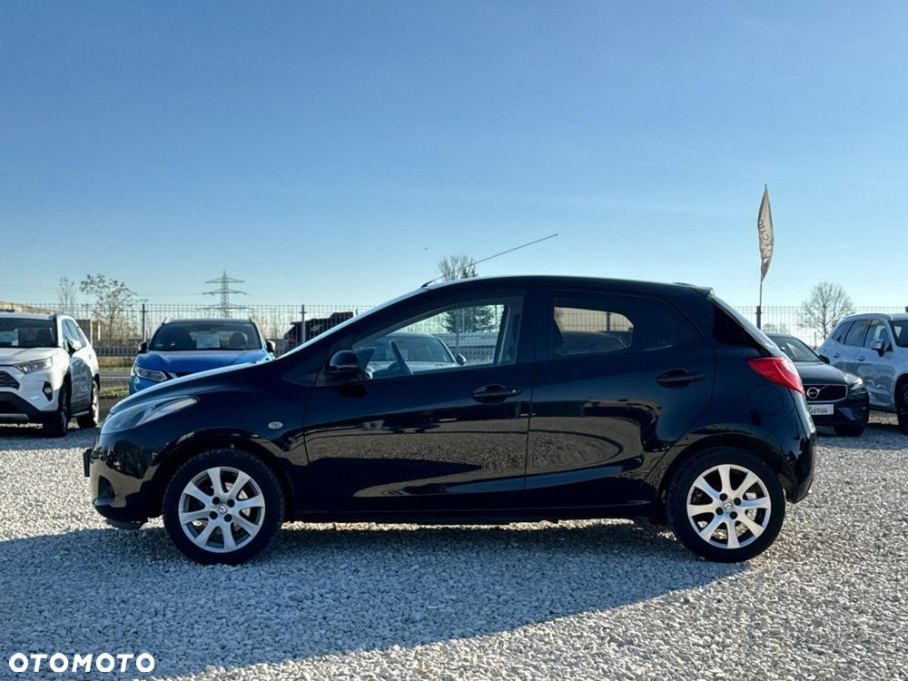 Mazda 2 - 7