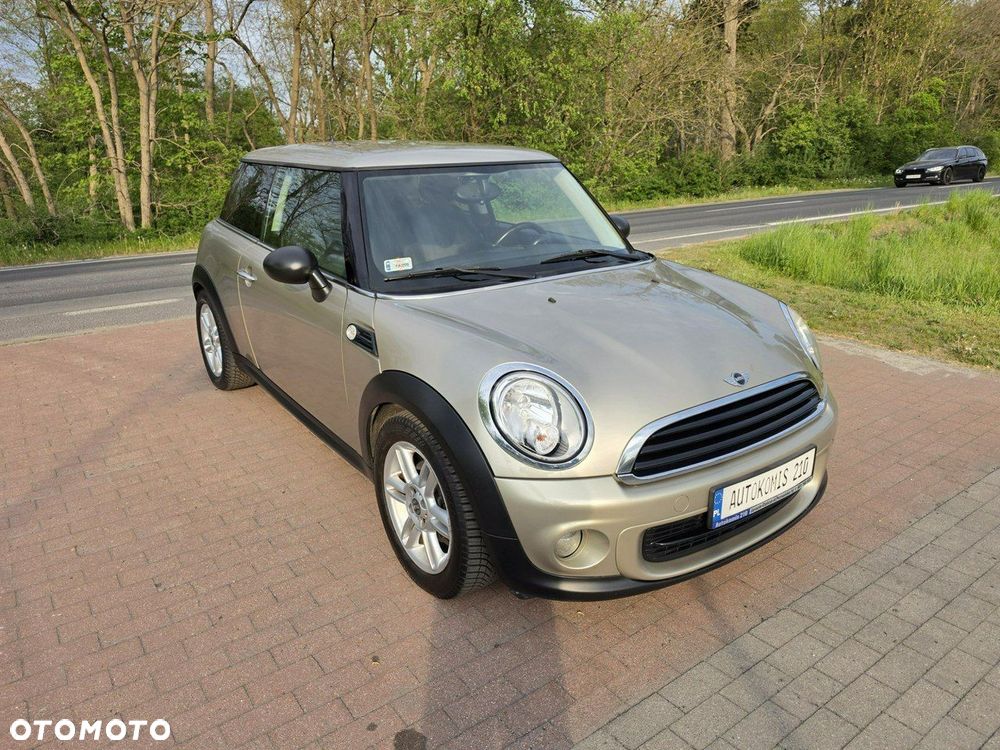 MINI ONE - 10