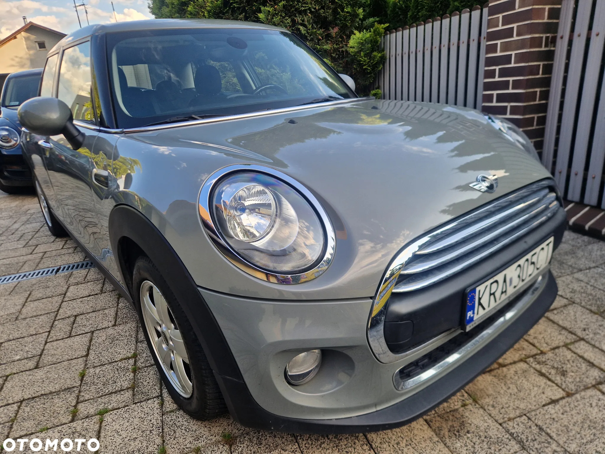 MINI ONE Standard - 20