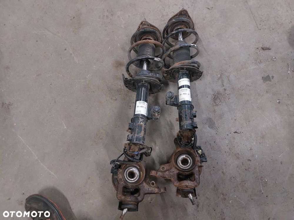 AMORTYZATOR SPRĘŻYNA ZWROTNICA LEWY PRZÓD + PRAWY PRZÓD HYUNDAI I30 I - 6