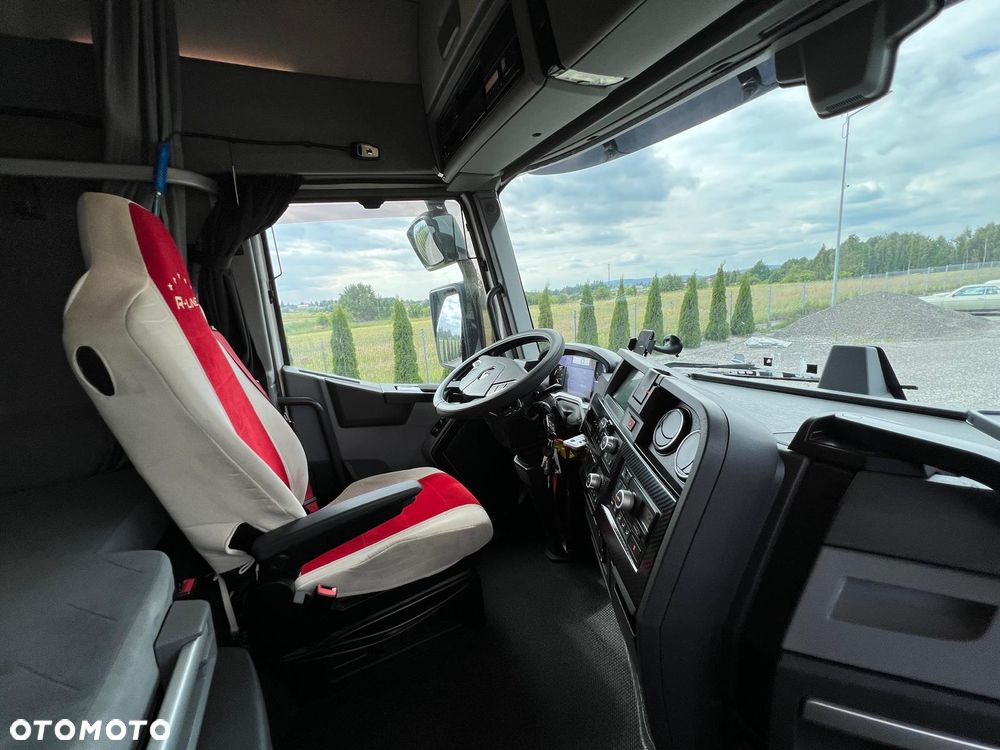 Renault T520/ HIGH CAB/ MODEL 2021/ ZABUDOWY/ KLIMA POSTOJOWA/ TOP STAN - 33