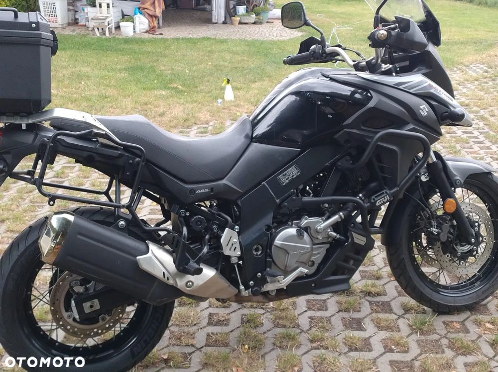Suzuki V-STROM - 3