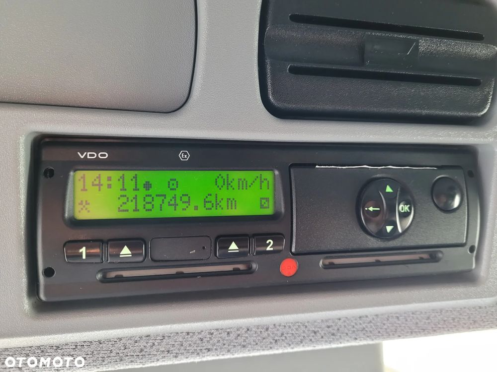 Mercedes-Benz AXOR 1833 330KM // HDS ŻURAW DŹWIG // KRÓTKI ROZSTAW // WYSOKA BURTA // MOŻLIWA WYWROTKA KIPER - 21