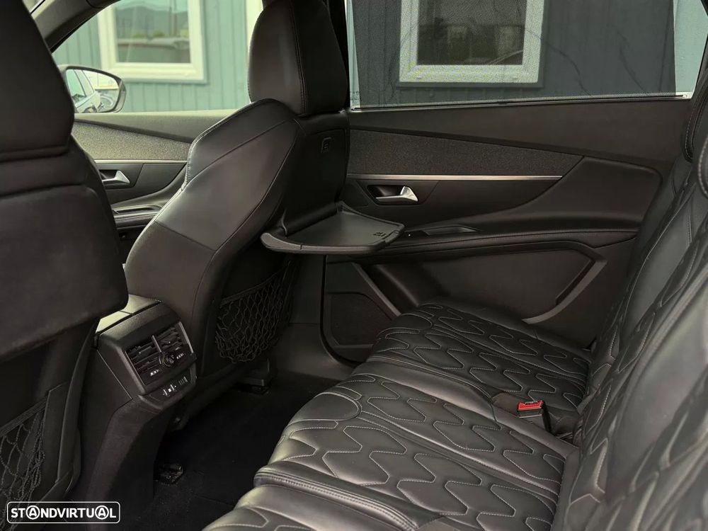 Peugeot 5008 - 12