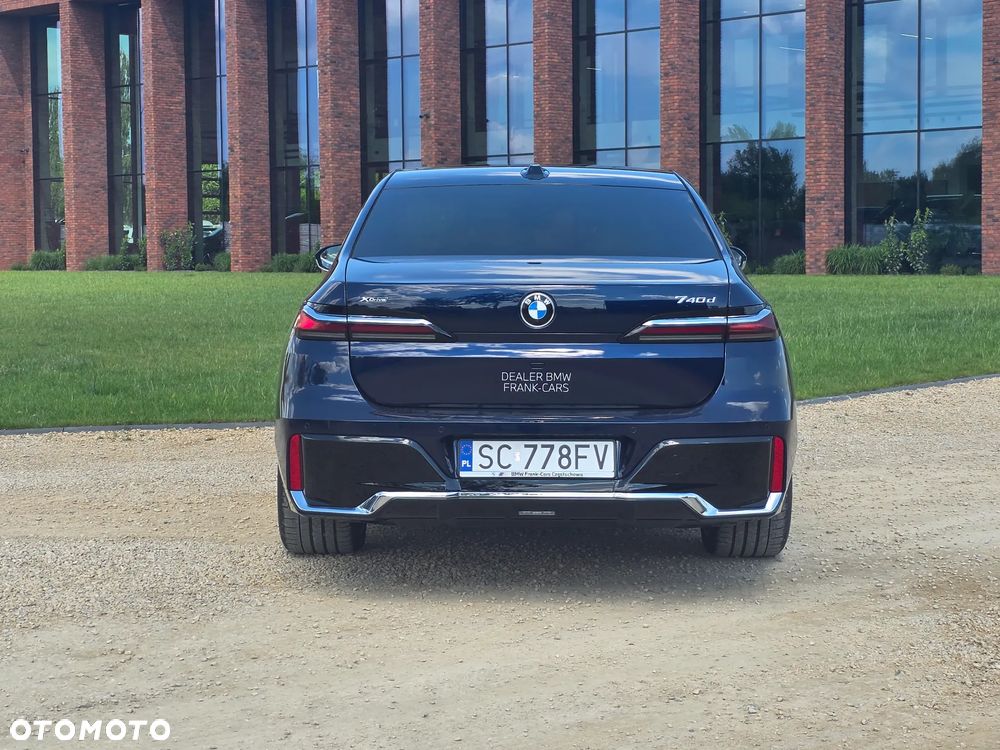 BMW Seria 7 740d xDrive mHEV M Sport sport - 7