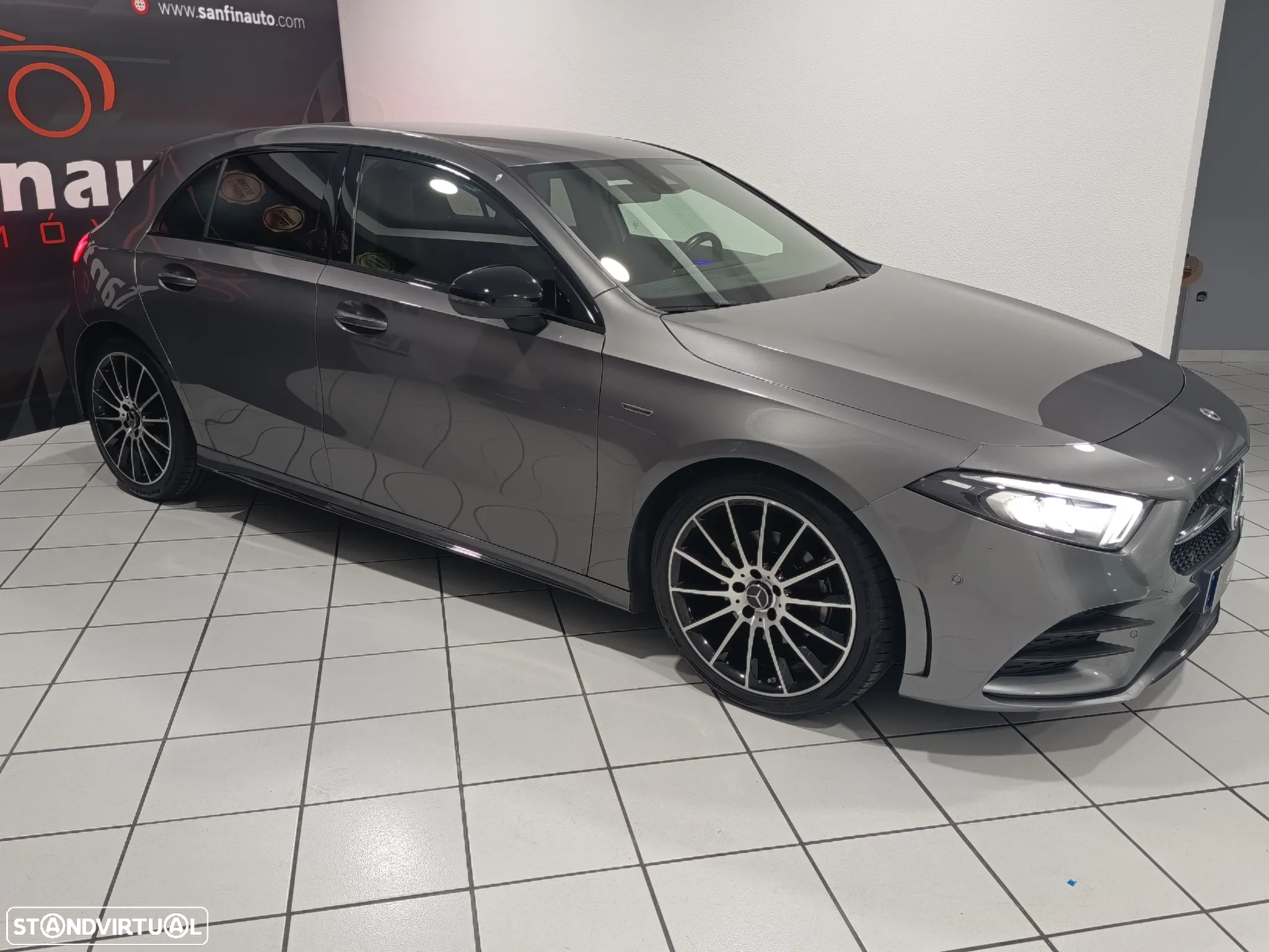 Mercedes-Benz A 180 d AMG Line - 5