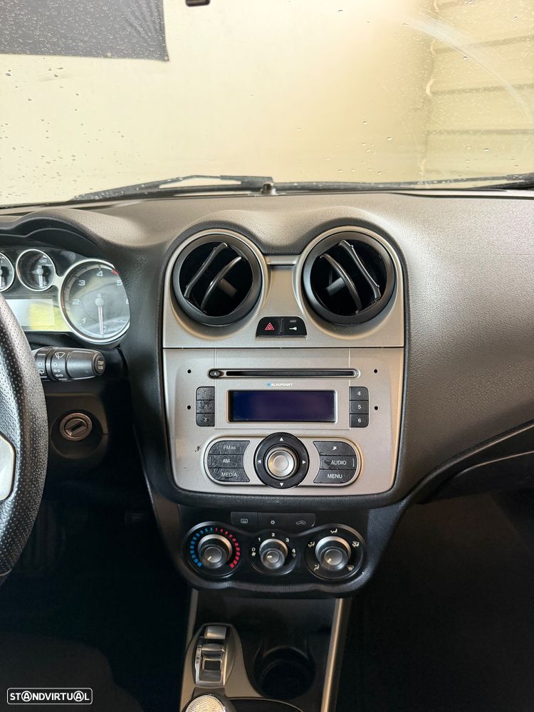 Alfa Romeo MiTo 1.3 JTDM ECO Turismo - 11