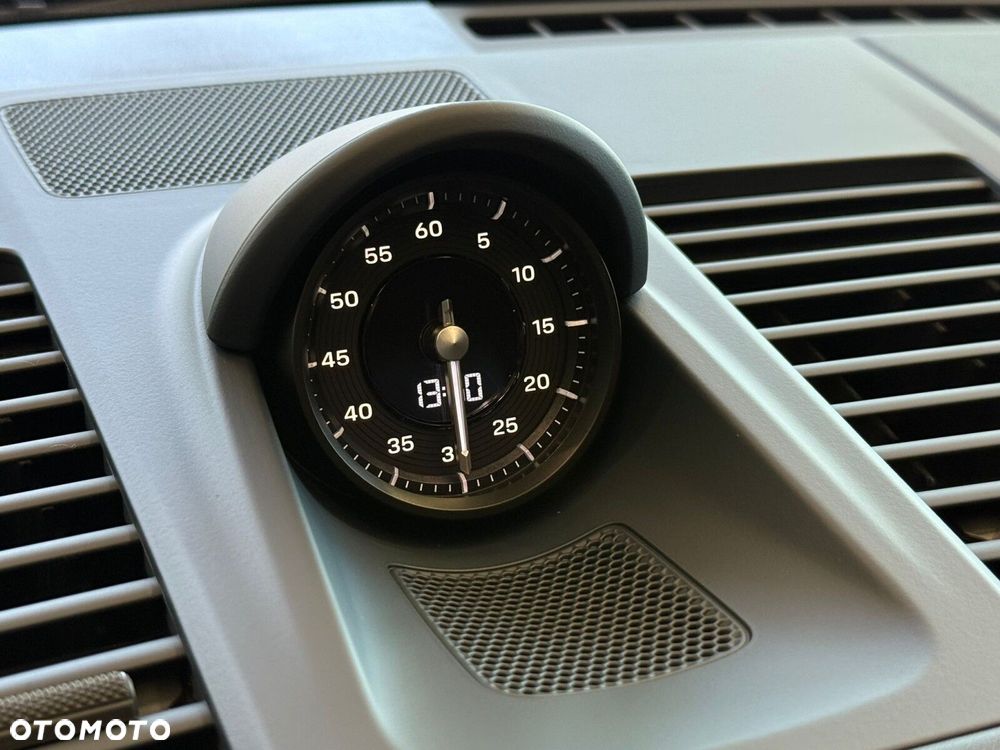 Porsche 911 - 19