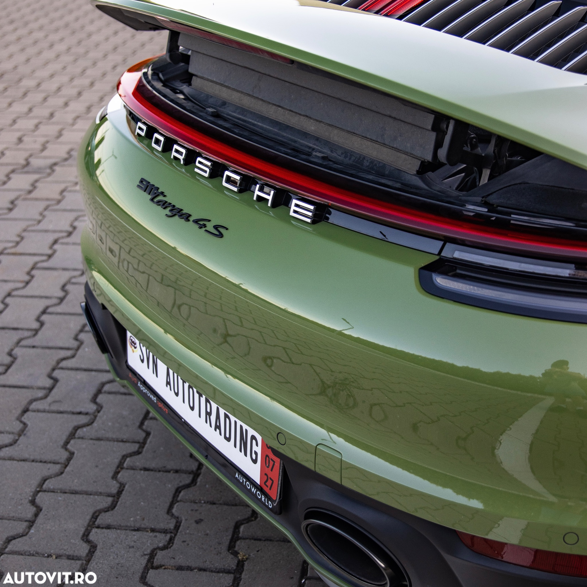 Porsche 911 Targa 4S PDK - 12
