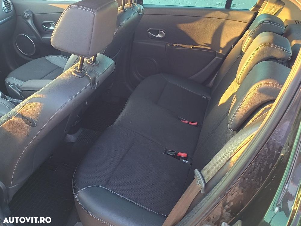 Renault Clio - 6